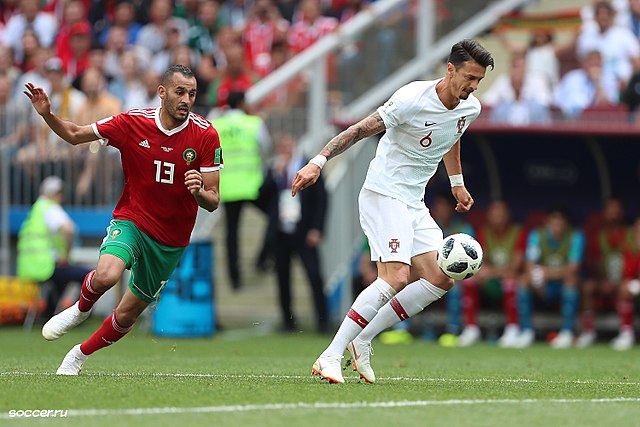 Varför är Premier League-biljetter så dyra? background image