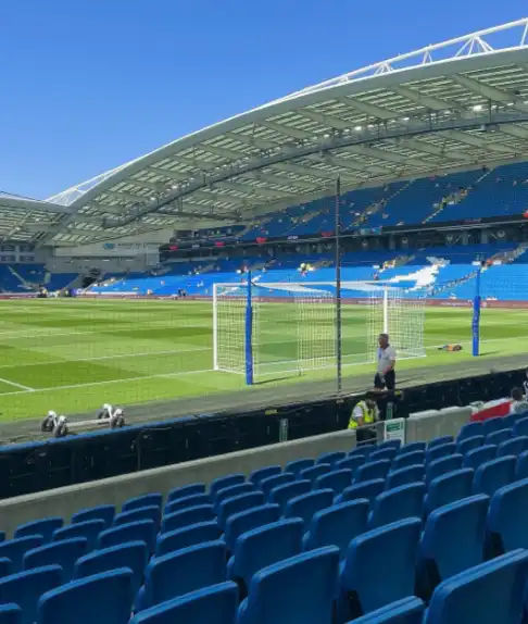 Premier League Matchvecka 37: Matcher, Hettaste Rubriker & Så Skaffar du Biljetter (13–17 maj 2026) background image