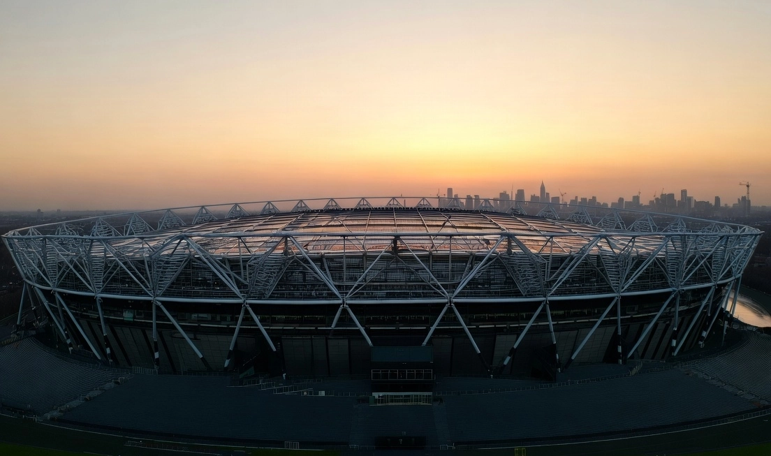 Så köper du West Ham United-bortabiljetter background image