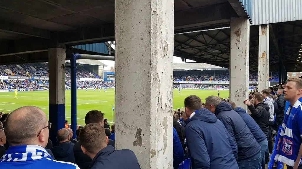 Sämsta platserna på Portman Road background image